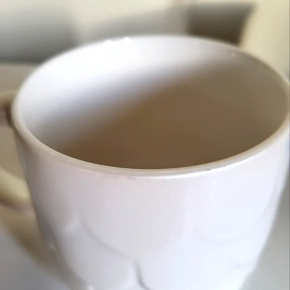 Starbucks Pearl White Mermaid Siren Scales Mug - Picture 5 of 5